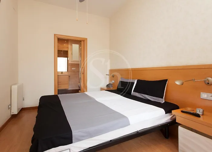 Comodo En El Eixample Apartment *